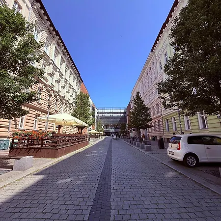 Mieszkanie W Centrum Szczecina アパート *