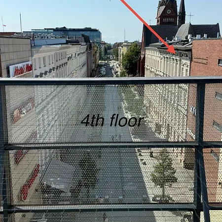 Mieszkanie W Centrum Szczecina アパート