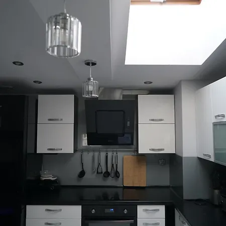 Mieszkanie W Centrum Szczecina アパート シュチェチン